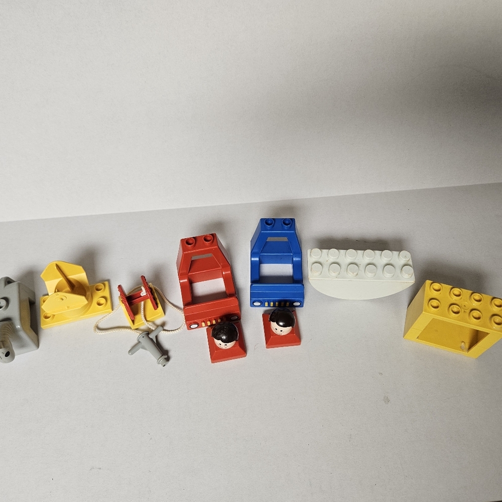Vintage Duplo Blocks and Accessories‎